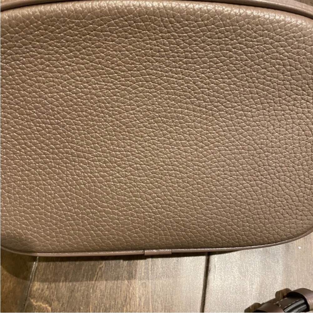 Coach Camera Crossbody Bag - Picture 6 of 8